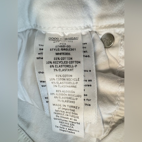 Good American | Good Legs Cropped Jeans (6/28) Inseam 27” - Picture 8 of 9